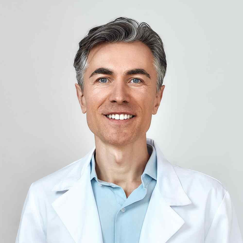https://podologosmda.com/wp-content/uploads/2021/08/team_01.jpg